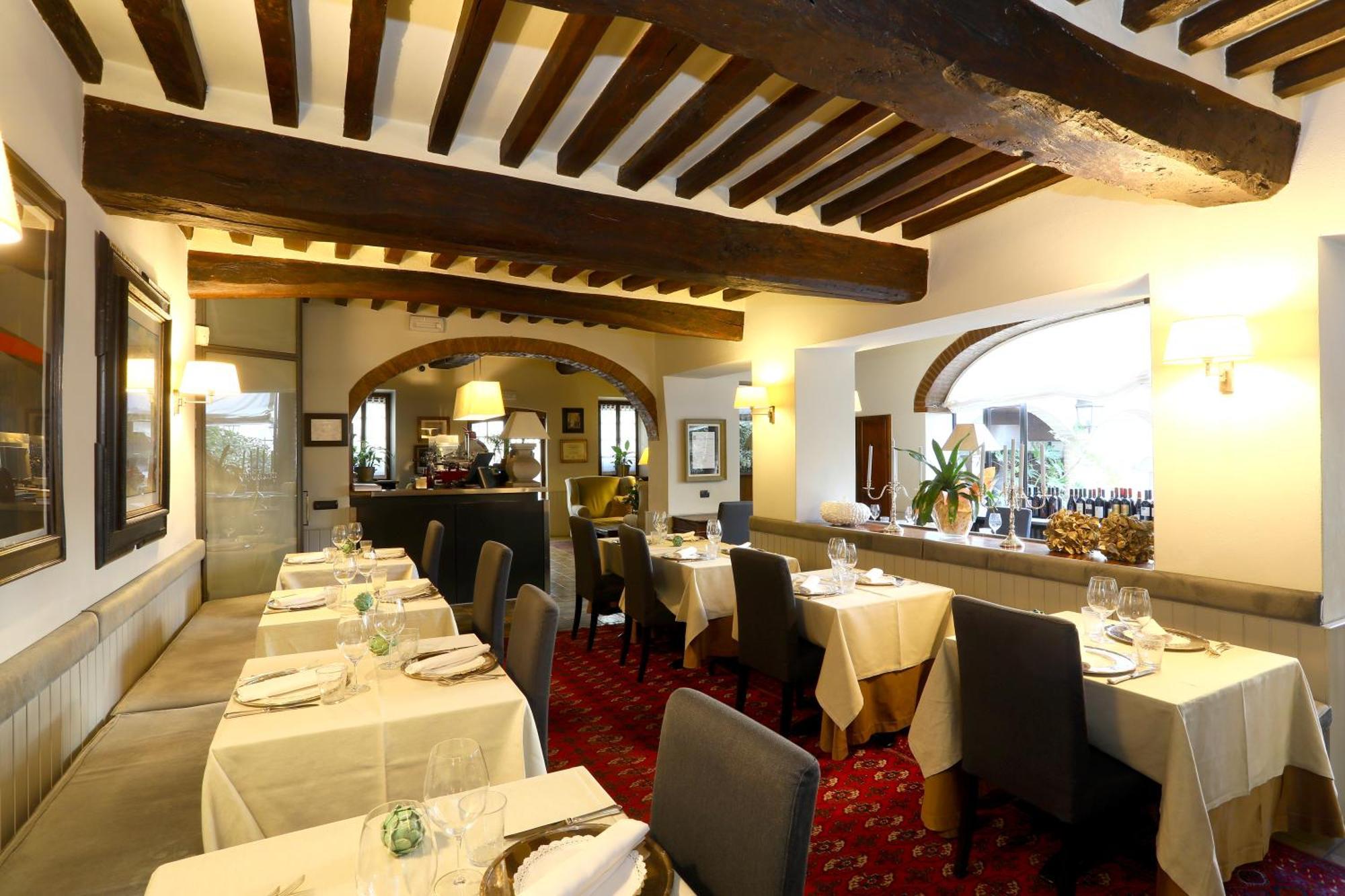 Locanda Stella D'Oro Soragna ภายนอก รูปภาพ