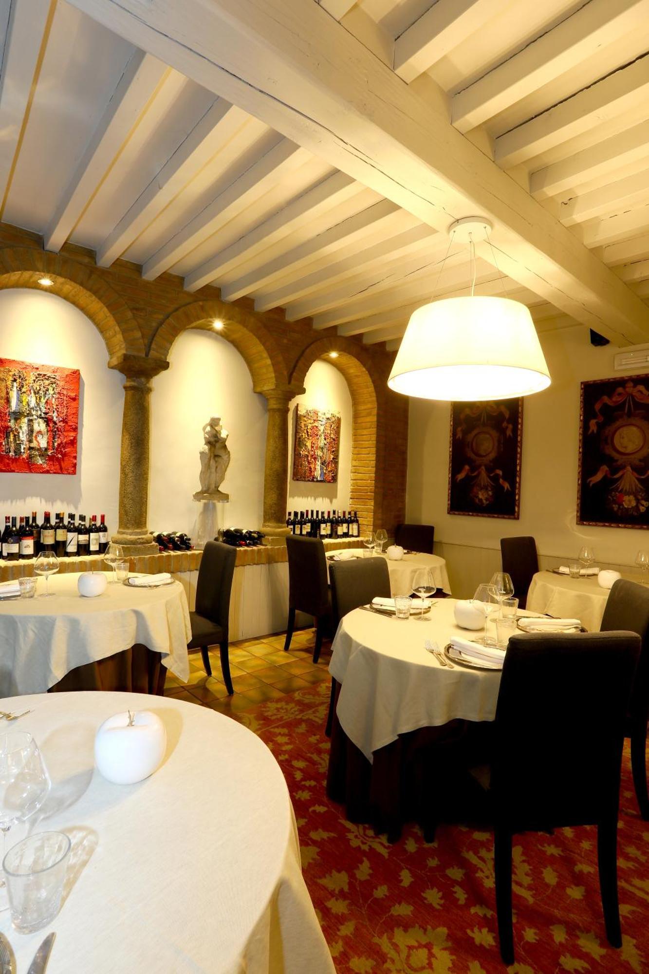 Locanda Stella D'Oro Soragna ภายนอก รูปภาพ
