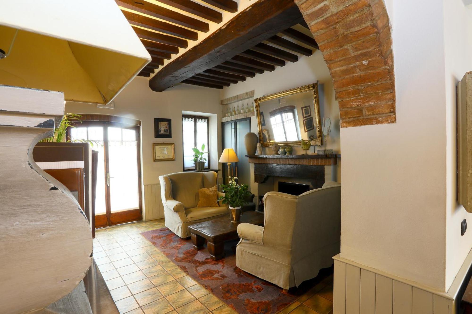Locanda Stella D'Oro Soragna ภายนอก รูปภาพ