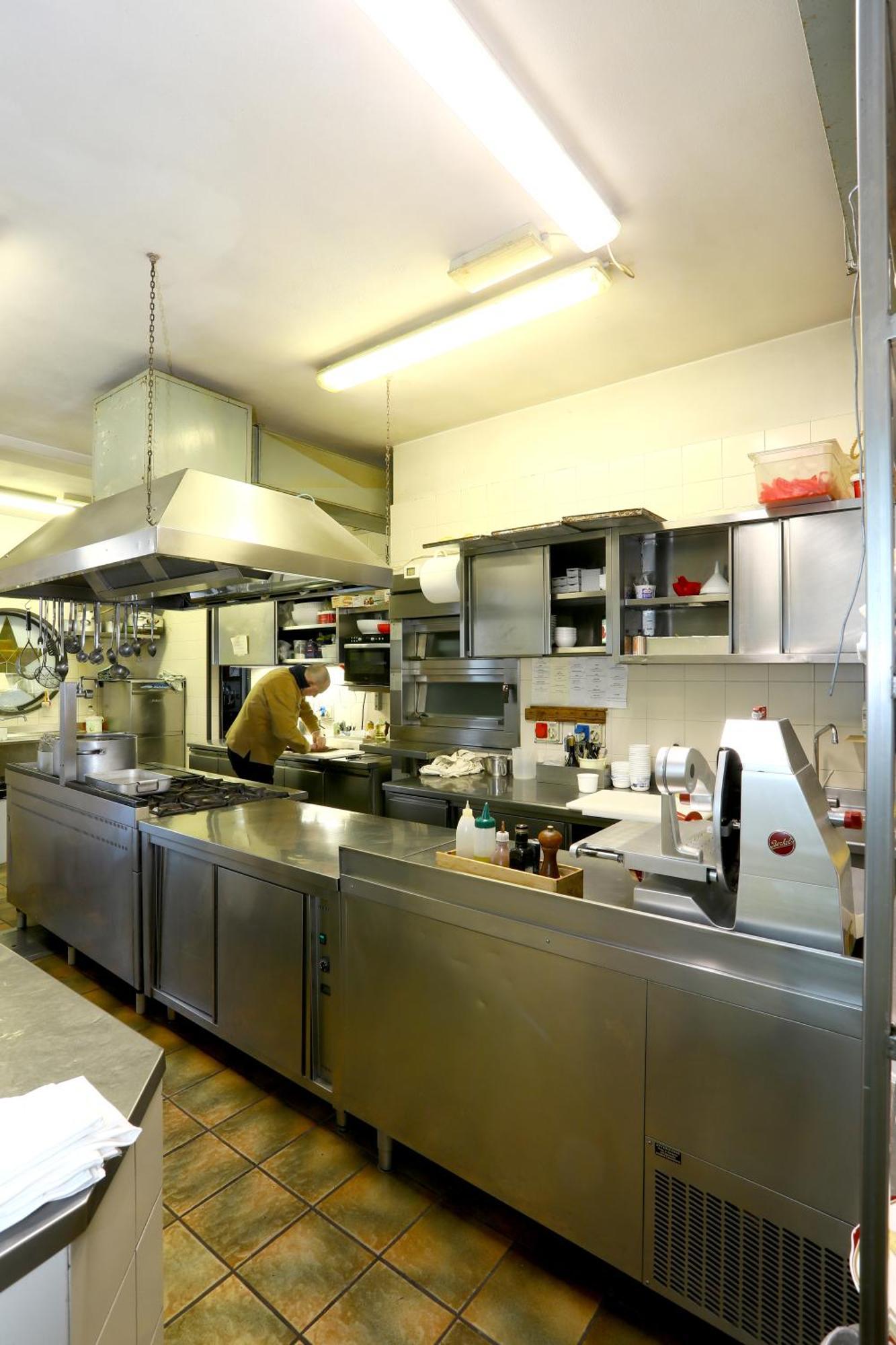 Locanda Stella D'Oro Soragna ภายนอก รูปภาพ